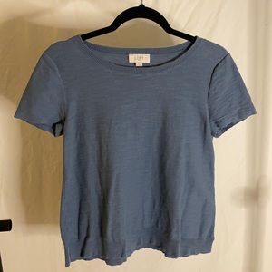 Short sleeve sweater top. Size S.